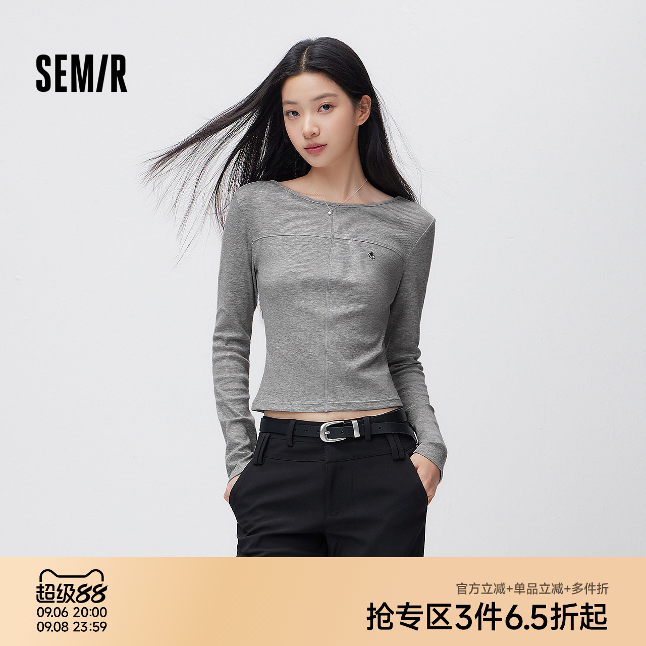 森马一字领修身短款长袖T恤女图片