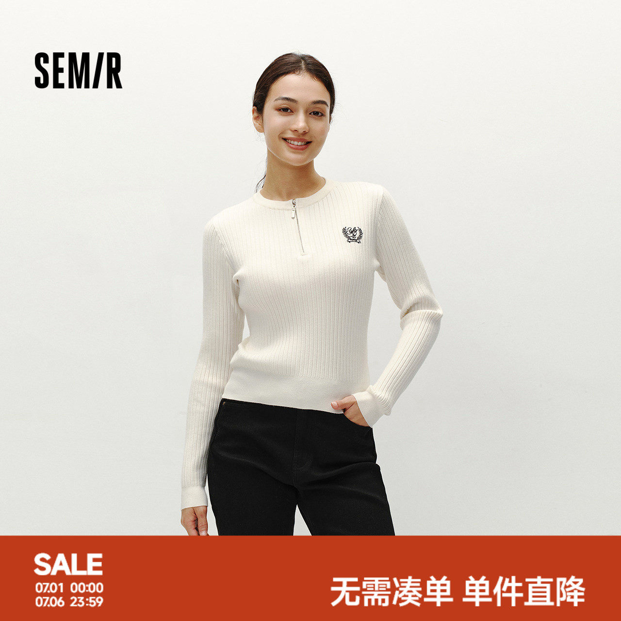 森马半开襟刺绣修身短款毛衣女