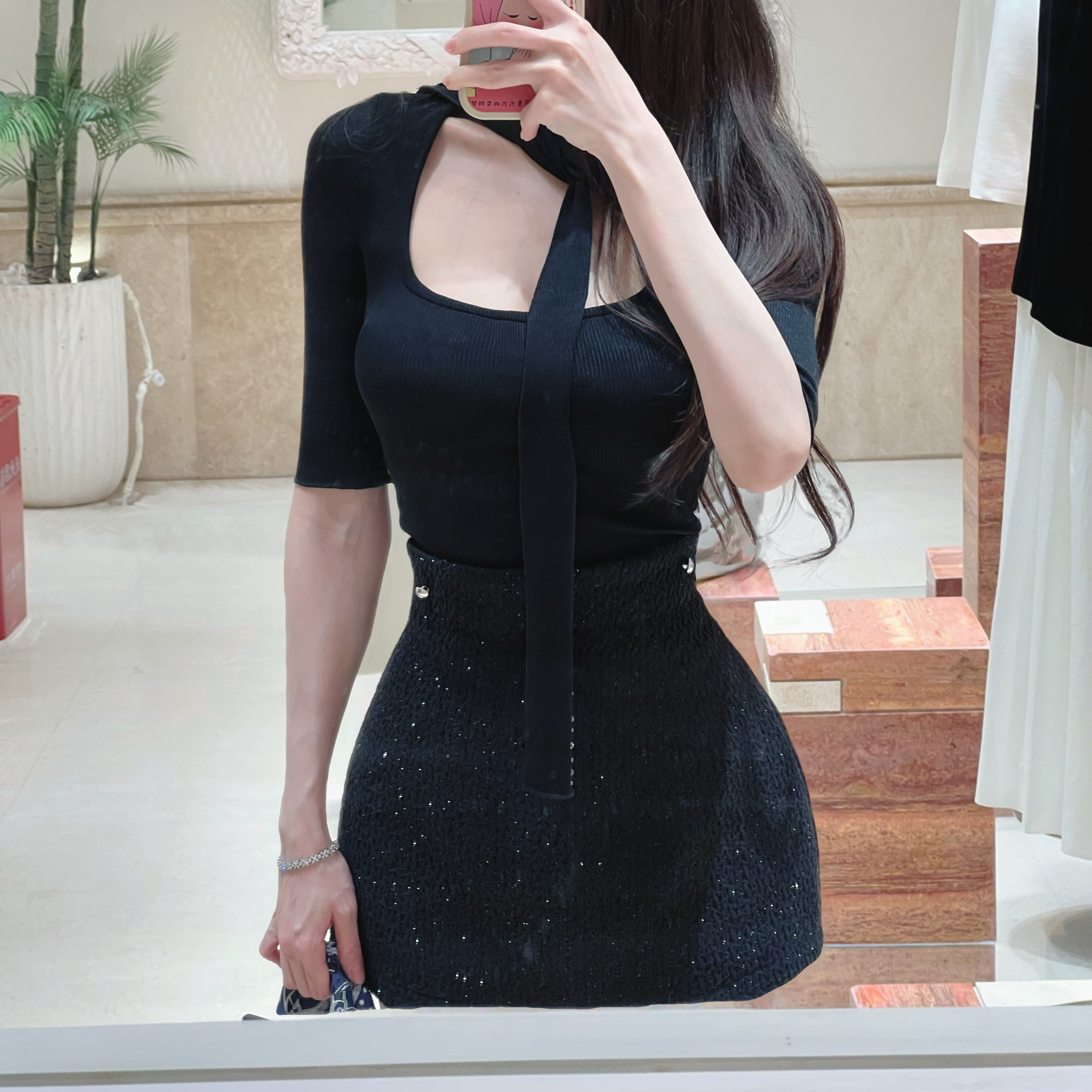 11.11Winema晓雪 韩女 基础飘带针织上衣+毛呢亮亮细闪小香风裙裤