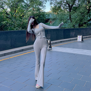 型腿精修身 10.10Winema晓雪 无痕版 瑜伽喇叭裤 显瘦显腿长 斑鸠灰