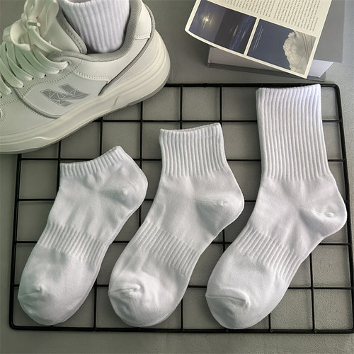 黑白色春夏纯棉运动袜