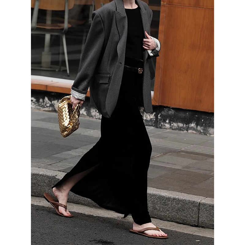 立体丝绒感时髦垂坠a字半拖地裙