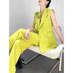 美业人高级感穿搭御姐风西服马甲套装2026夏季高定设计感薄款显瘦