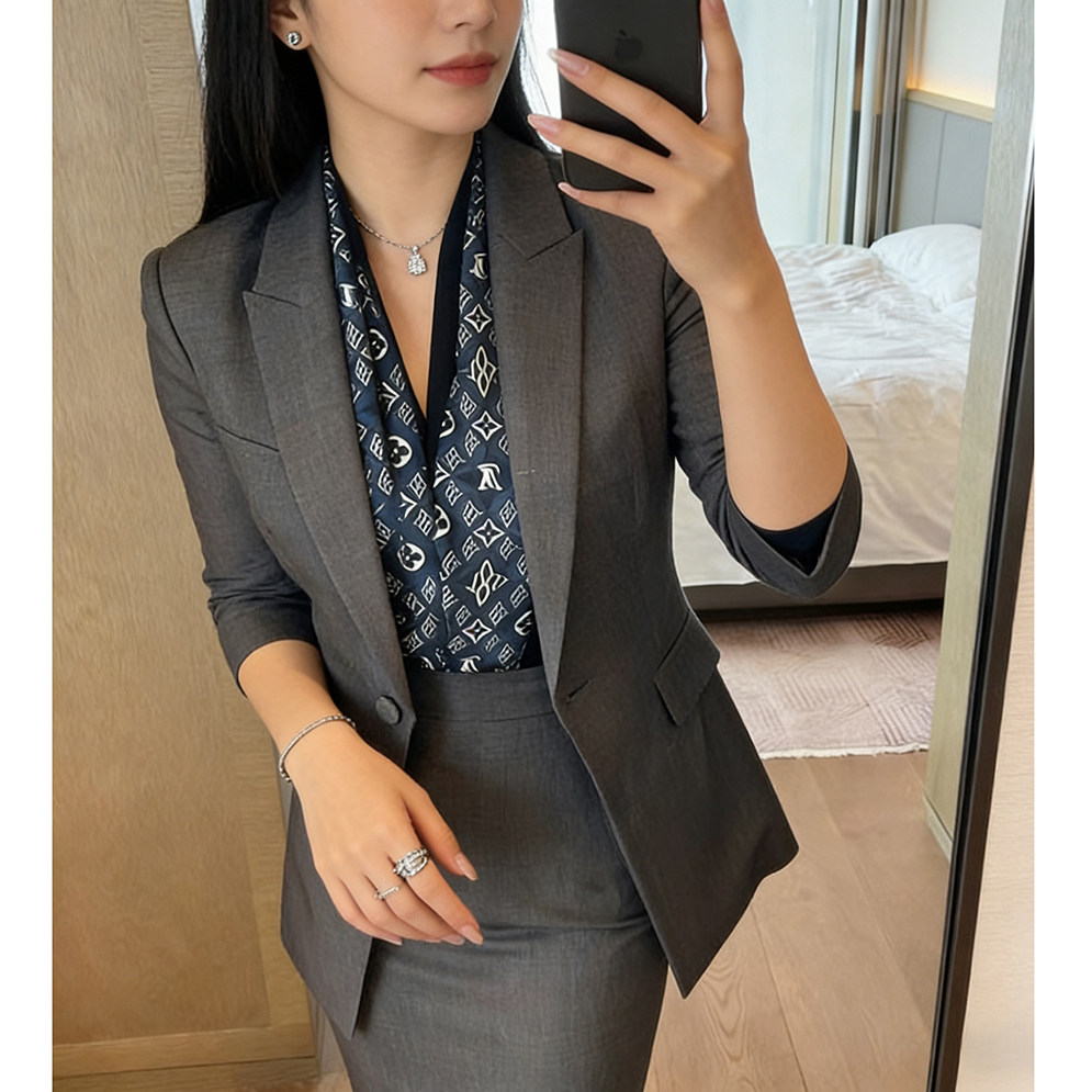 高级感夏季灰色气质通勤OL修身显瘦西装套装女高腰半身裙两件套