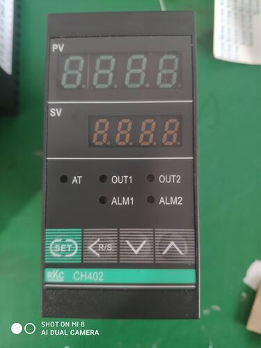 CH402温度控制器RKC数显温控