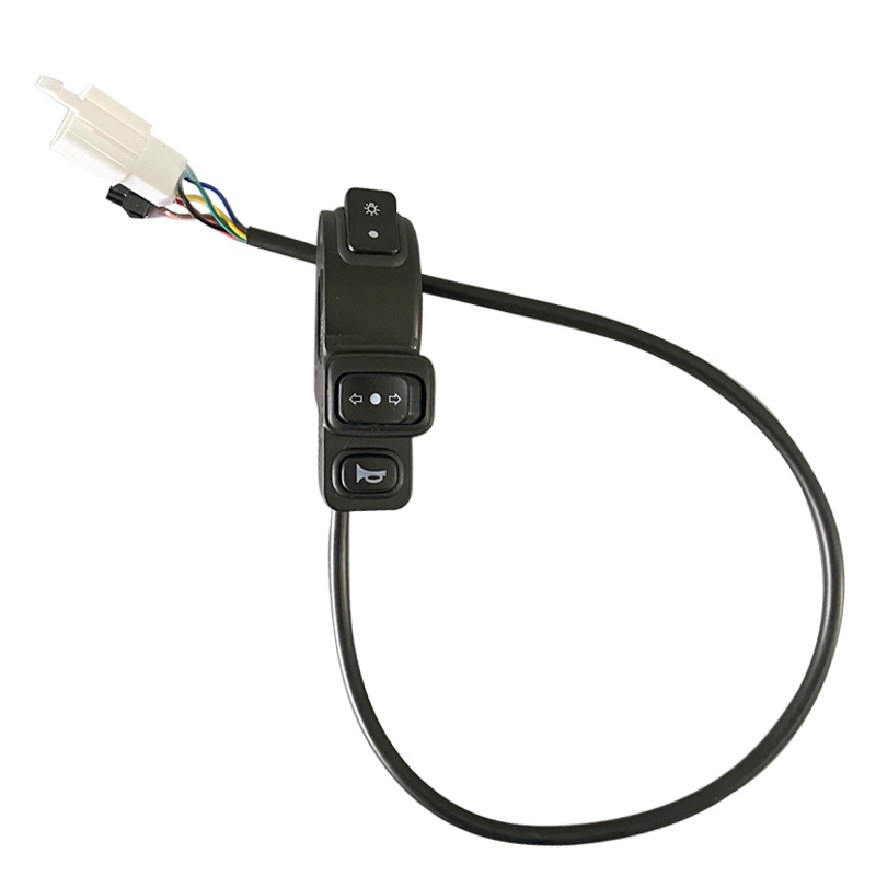 电动车开关转向灯喇叭车灯开关电摩托车三合一开关总成加装配件