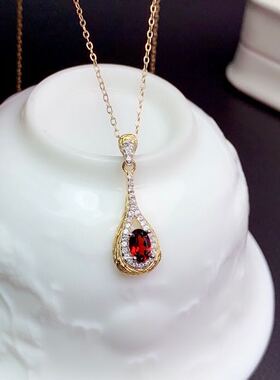 天然莫桑比克石榴石水滴形吊坠