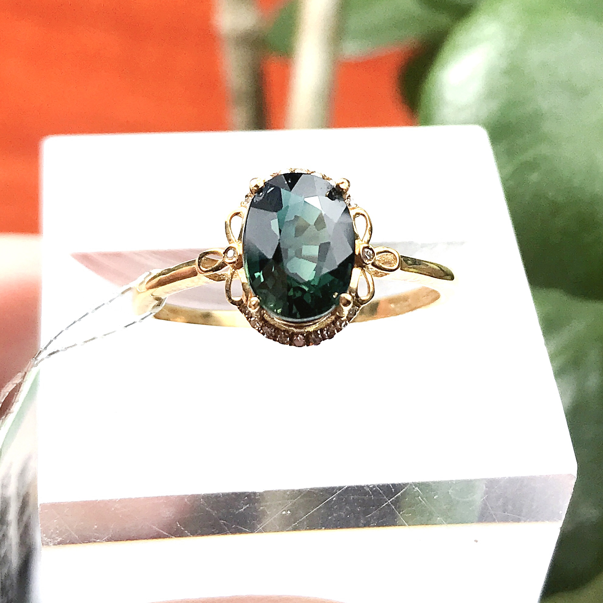 18k黄金天然蓝宝石戒指女款戒指原创气质高级火彩绿色蓝宝石戒指