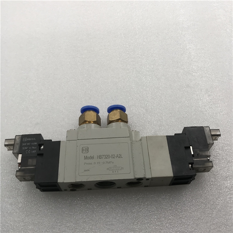 7320-02-A2L  10-L 24VDC 0.8W电磁阀 成色漂亮 实拍