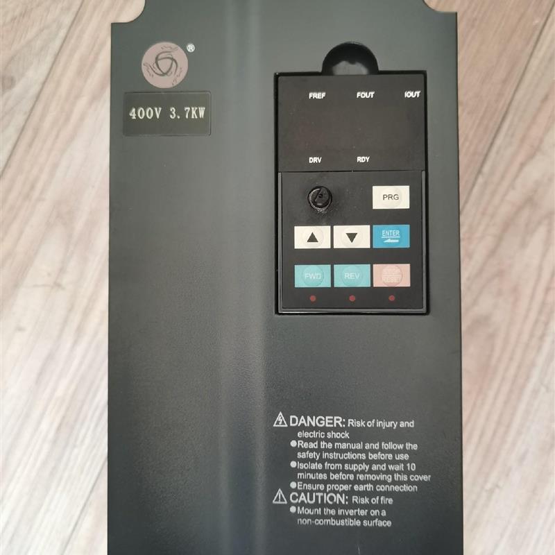 议价产品:众辰变频器 H3400A03D7K  3.7kw 拆机下来的