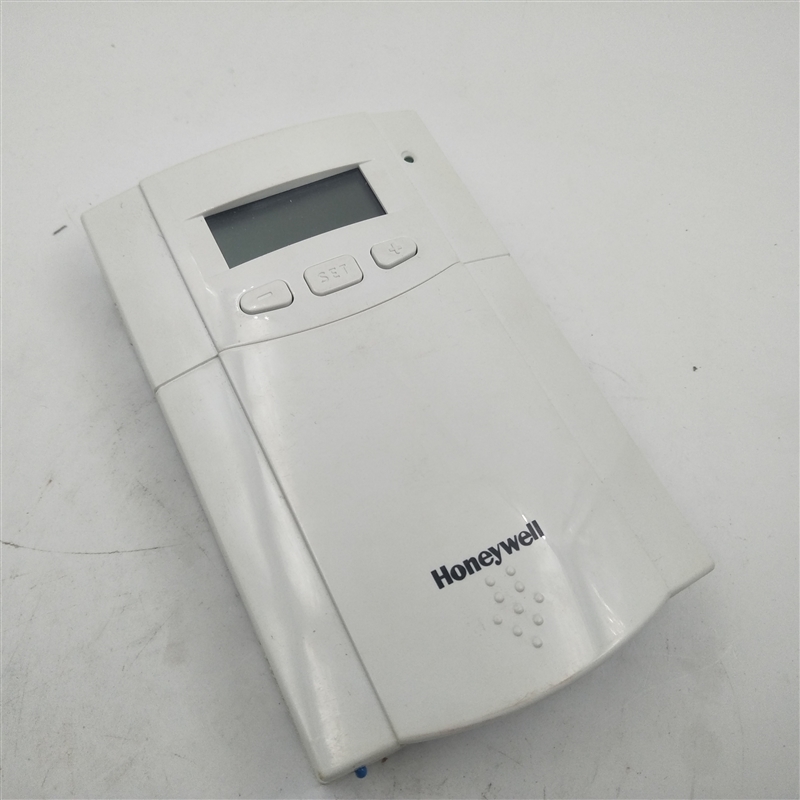 全新 液晶温控器温控面板honeywell DT70-F002ET-C 温控器 DT70