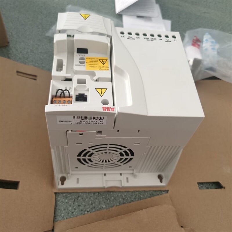 ABB变频器335系列ACS355-03E-23A1-4 AC380-460V 15HP