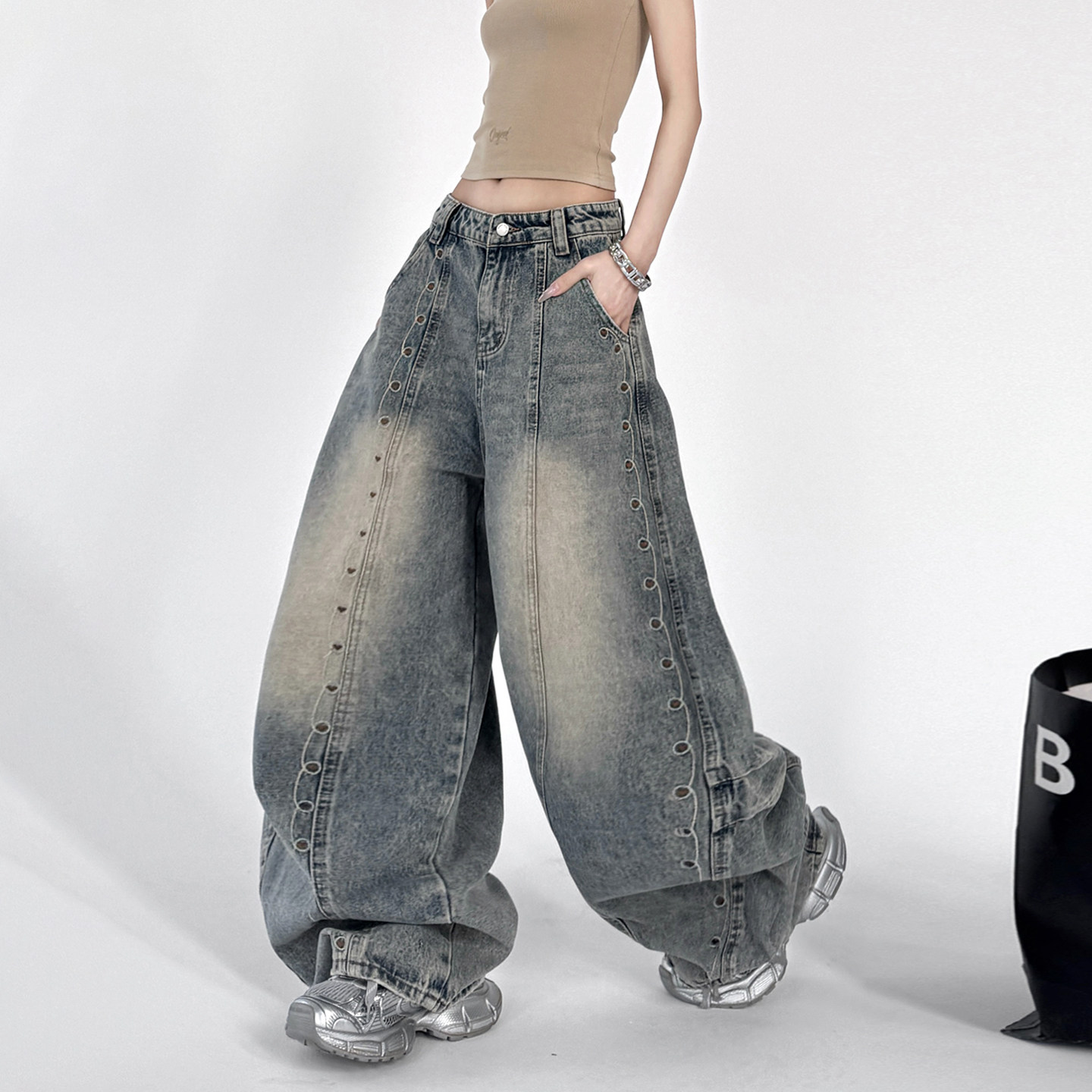 2026春季新款高级感设计感阔腿牛仔裤女春装宽松做旧水洗休闲裤子,女装/女士精品,牛仔裤,淘宝优惠券,粉丝福利购,淘宝优惠卷