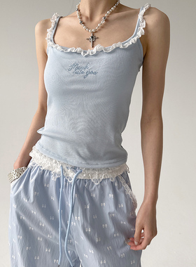 纯欲bm风别致绝美蕾丝木耳边带胸垫吊带背心女外穿修身短款小上衣