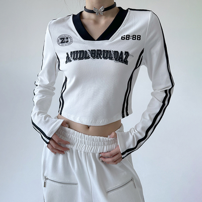 短款bella风黑色辣妹上衣