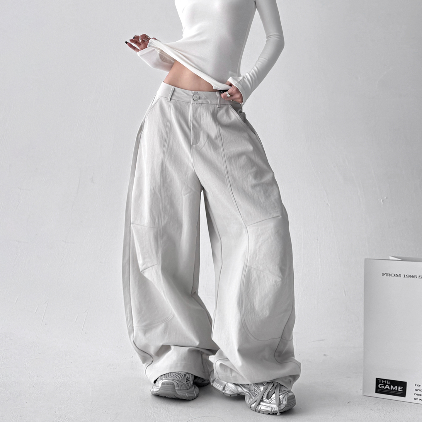 今年流行弯刀裤子女2025春秋季新款街头高级感休闲学生宽松工装裤