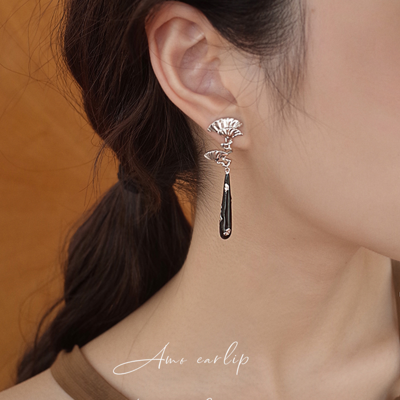 松山煮雪长款新中式耳夹无耳洞女黑色滴油小众复古国风蚊香盘耳饰