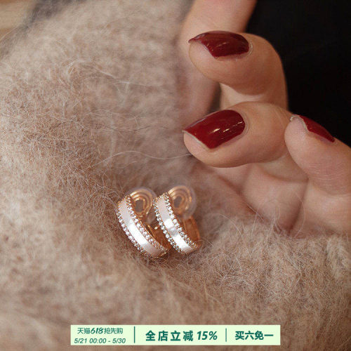 简约贝壳耳夹无耳洞女小众设计高级感圆圈蚊香盘耳饰2025年新款潮