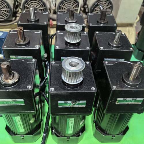 可维修90W STSTW减速电机 型号： 5IK90RGU-CF议价