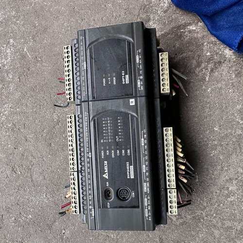 议价台达PLC，DVP24ES200R带04PT-E2模块侧面铭可维修