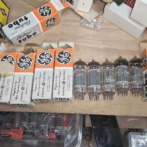 议价测值！GE 12BH7电子管，红铜柱，四只同期。可维修