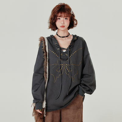 连帽2000限时9.5折铆钉系带卫衣