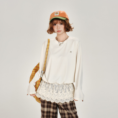 Girlyhalo蕾丝拼接长袖t恤女春秋新款宽松百搭设计感叠穿屁帘上衣