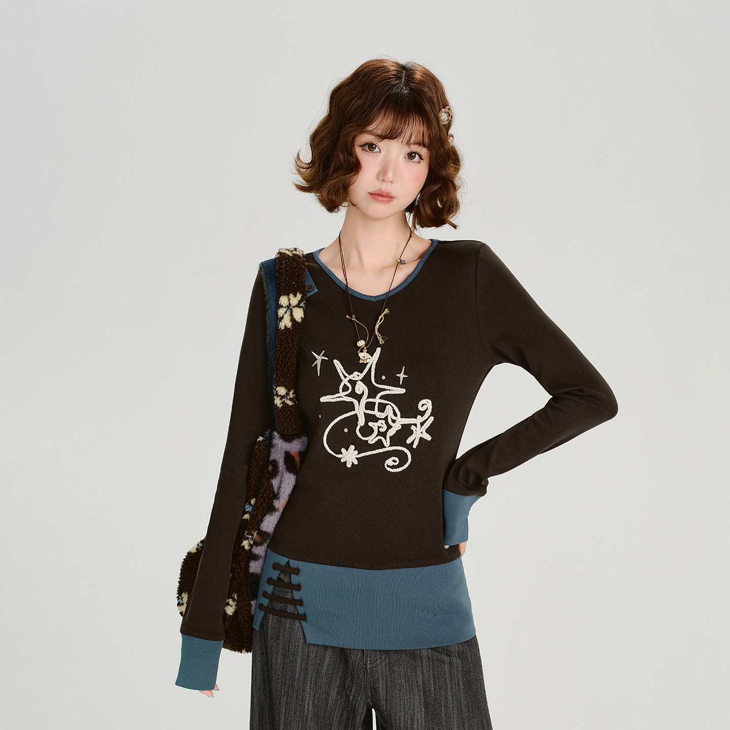 12/17  20:00新品上新【Girlyhalo】深棕色拼接长袖T恤