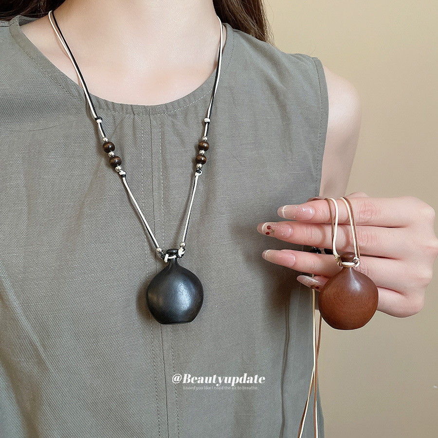 蜡绳木头串珠水壶吊坠项链复古民族风锁骨链时尚小众设计感毛衣链