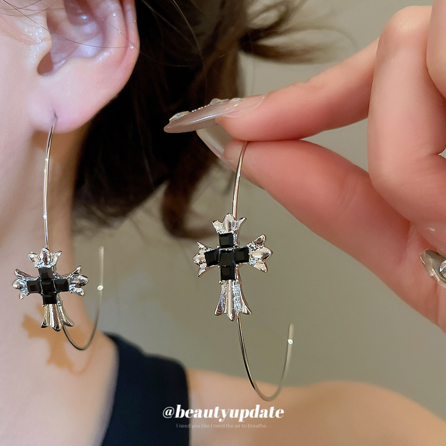 银针水晶十字架C形耳钉暗黑风小