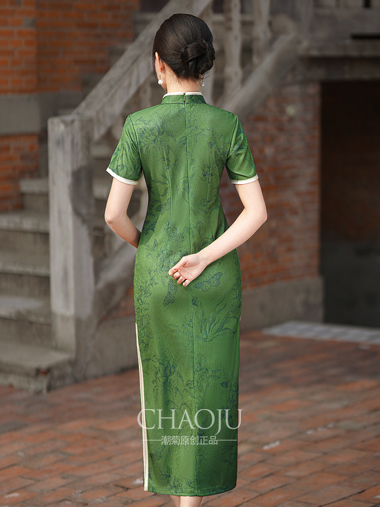 치파오 2024 새로운 고급 녹색 강남 스타일의 아름답고 개선된 어린 소녀의 새로운 중국 스타일은 매일 입을 수 있습니다