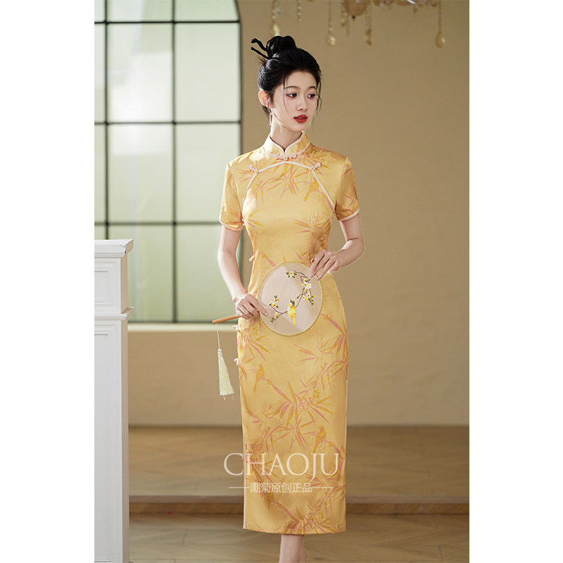 订婚礼服2024新款黄色新中式晨袍新娘高级感小众日常年轻款少女