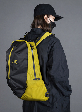 新款24K黑金始祖鸟双肩背包Arcteryx Arro男女旅行徒步7965 7969