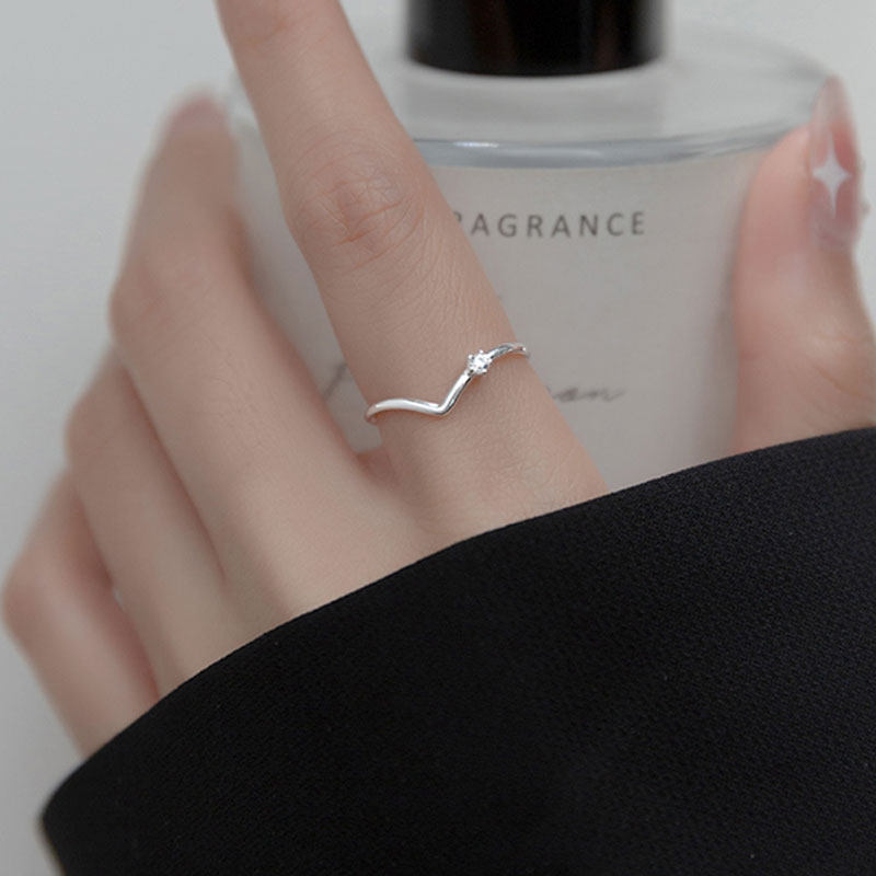 925纯银v形素圈戒指女轻奢小众精致食指2023年新款潮指环时尚个性
