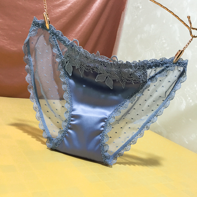 日系网纱缎面质感低腰镂空三角裤