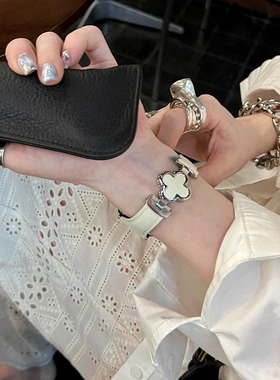 IAMYEE四叶草折叠扣表带适用applewatch3456SES7S8S9S10iwatchS11