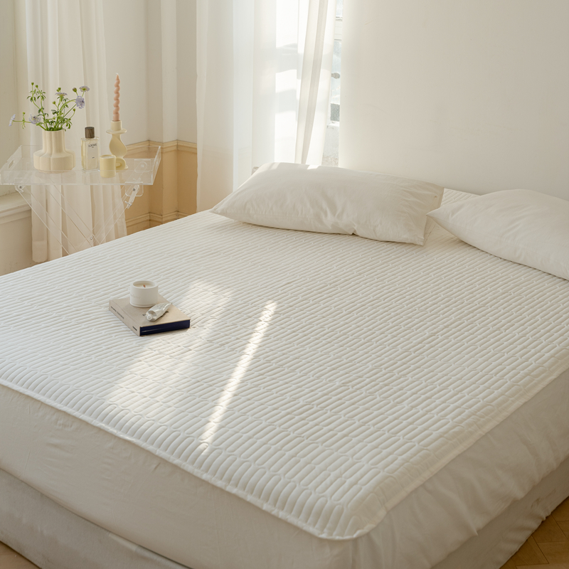 简约全棉绗缝夹棉床笠床垫保护罩松紧带床单纯棉防尘床罩床上用品