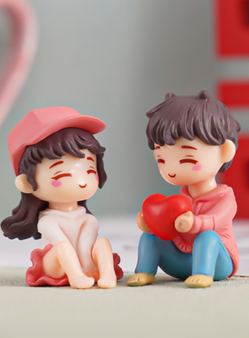 创意卡通情侣娃娃树脂桌面