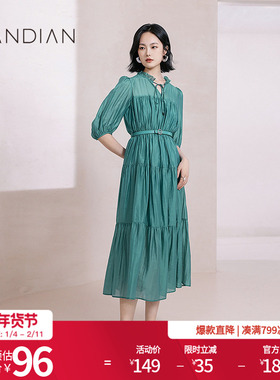 婉甸棕榈绿短袖连衣裙夏季新品荷叶边领收腰蚂蚁绣1232N04RS1