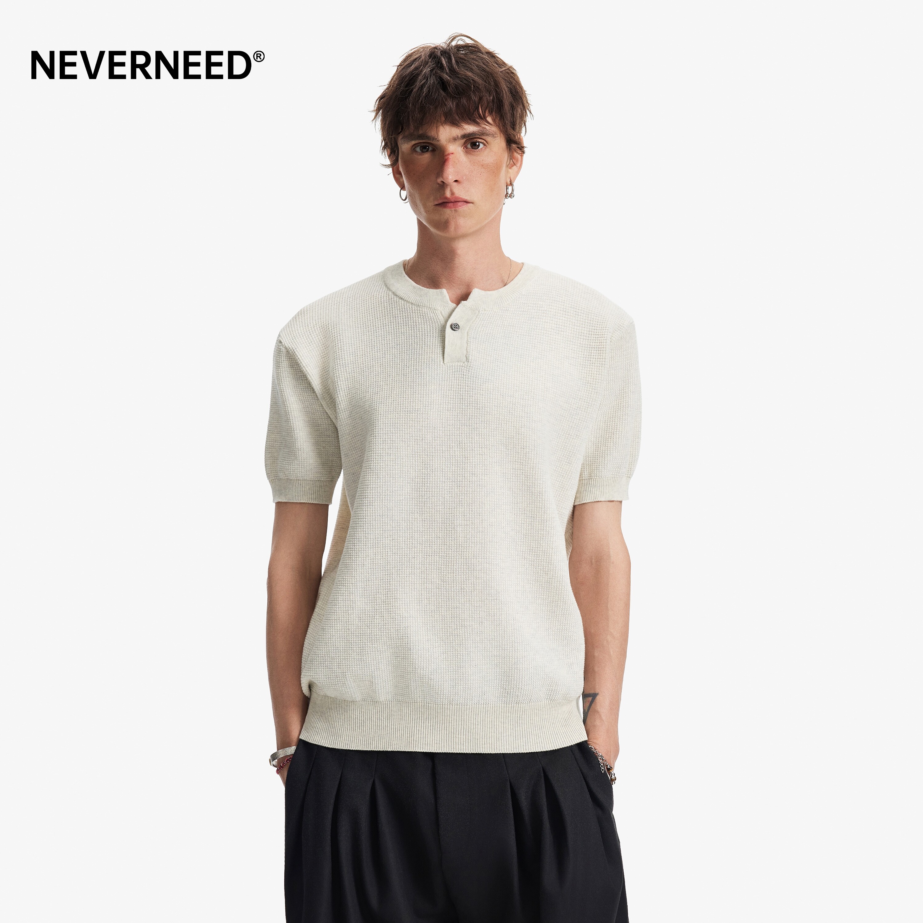 NEVERNEED华夫格亨利领短袖T恤男图片