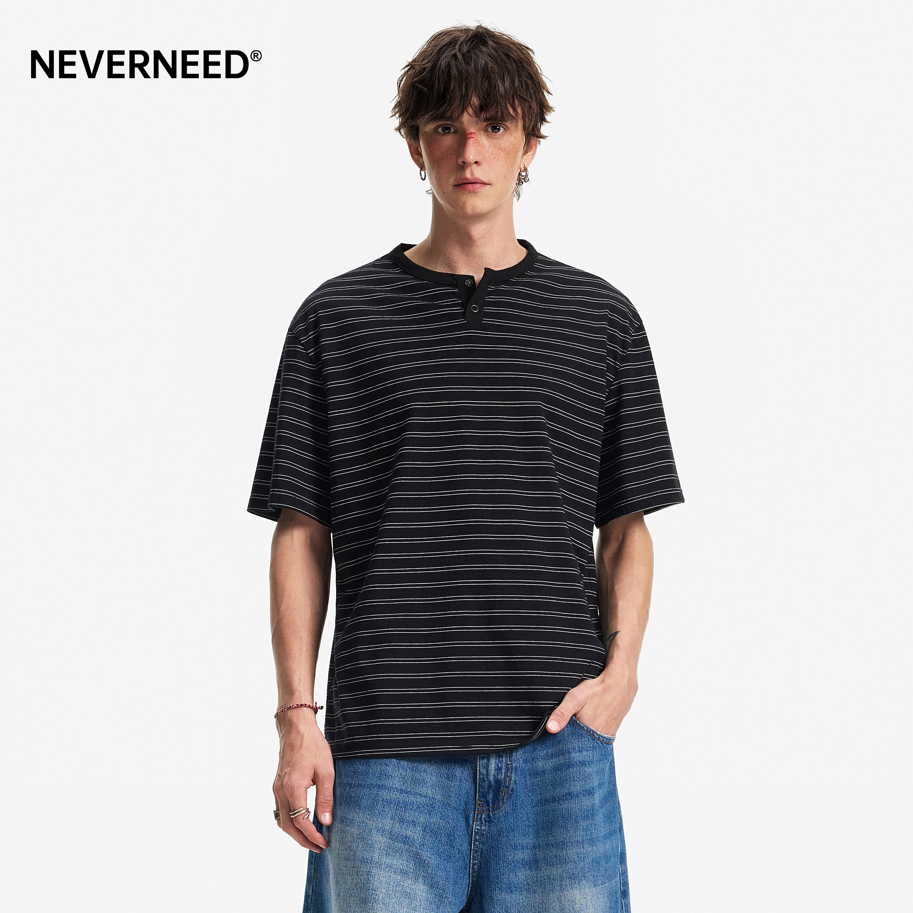 NEVERNEED条纹撞色亨利领T恤男女图片