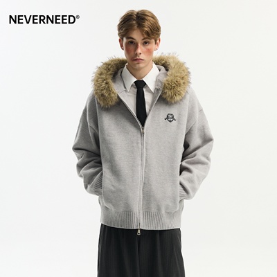 NEVERNEED可拆卸毛领连帽毛衣