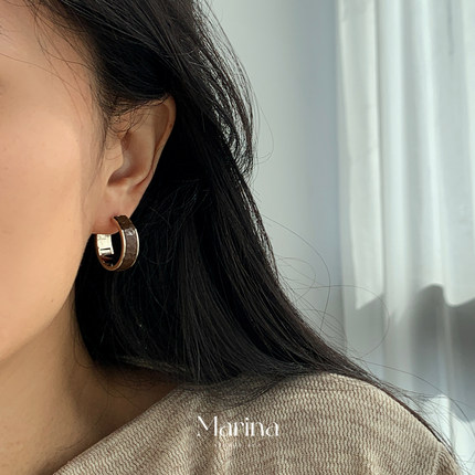 小众夸张大耳圈hoop高级感圆形耳扣耳钉925银针安哥拉红圈圈耳环