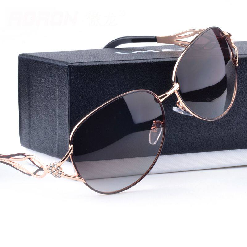 2020新款时尚女士偏光太阳镜渐变墨镜女款蛤蟆镜太阳镜眼镜女正品