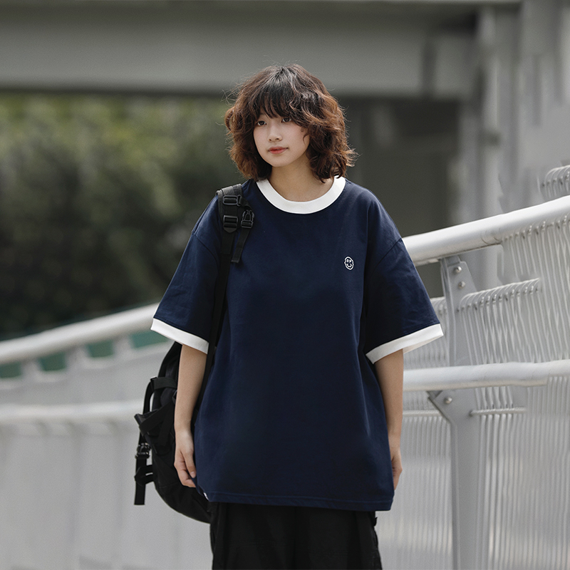 阿于呆日系复古简约笑脸刺绣短袖T恤男宽松休闲百搭假两件上衣女