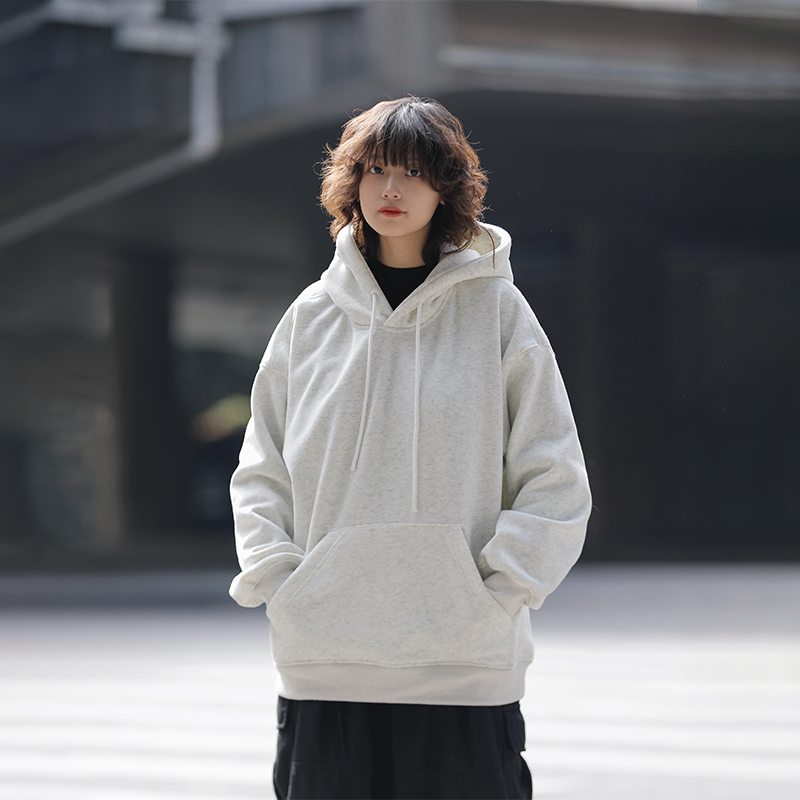 纯色阿于呆日系套头卫衣