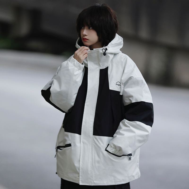 阿于呆连帽冲锋衣三合一羽绒服