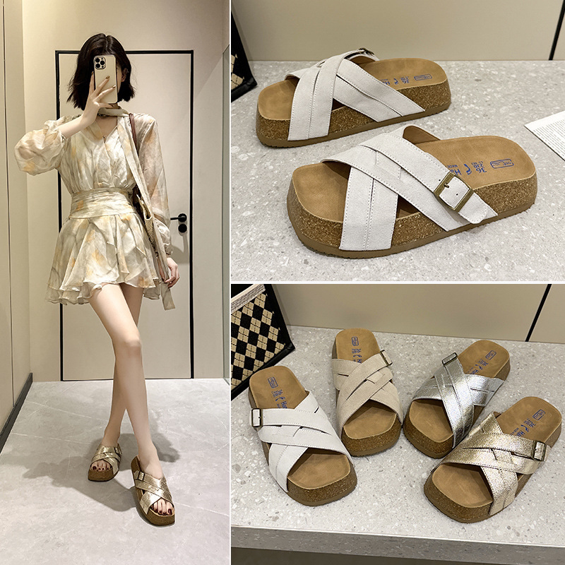 小羊轻奢厚底勃肯鞋女士2026新春夏款外穿双扣带百搭复古凉拖鞋子