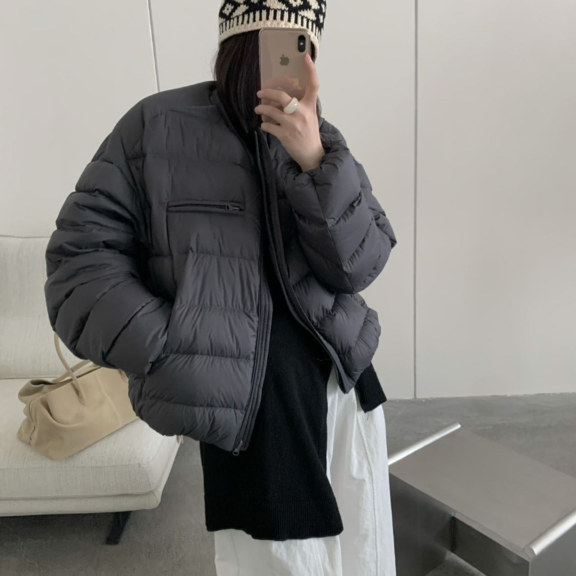 IN SEASON 设季-冬上新简约廓形宽松短款绗缝工艺保暖羽绒服外套