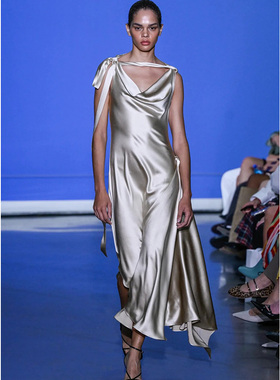 欧洲站2025秋冬新款丝质缎面晚礼服裙大摆长款高端醋酸走秀款女装